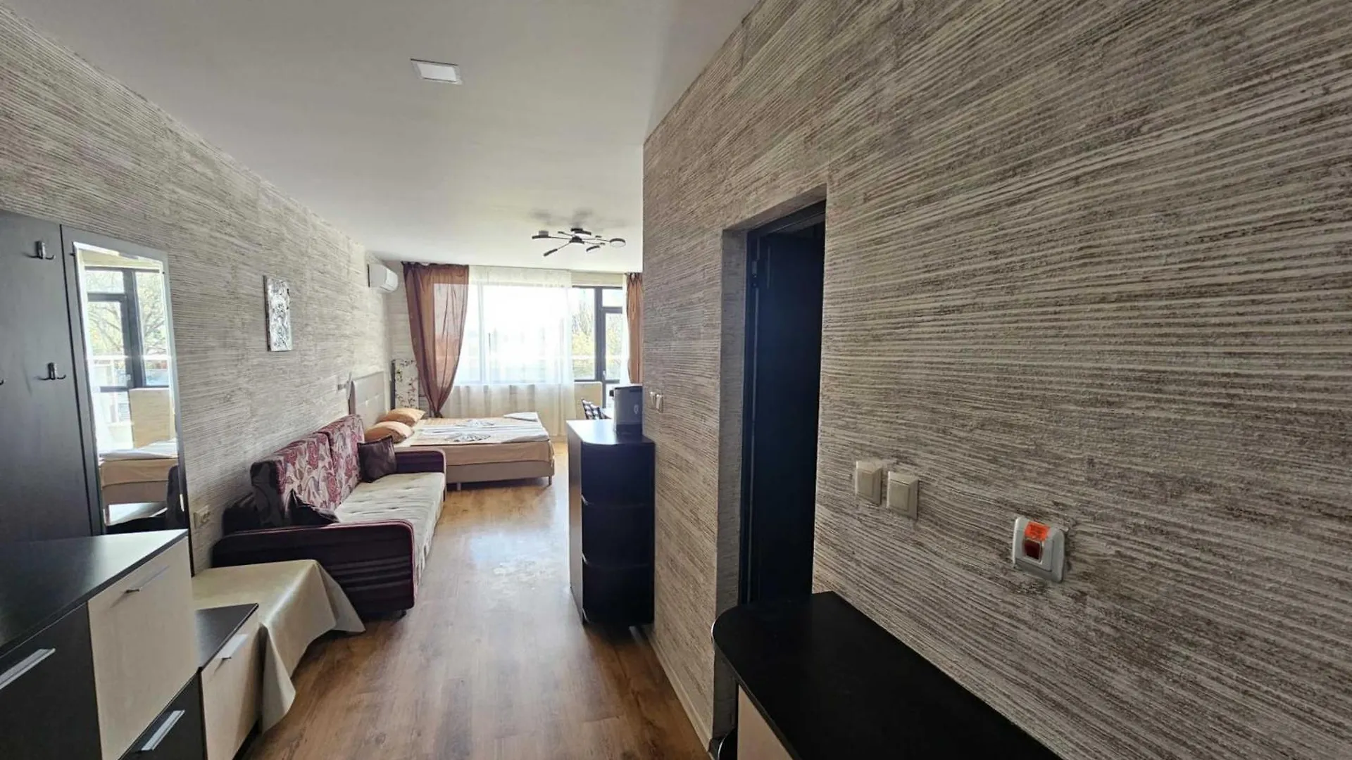 Europroperties Yalta Apartments Zlate písky 0*,