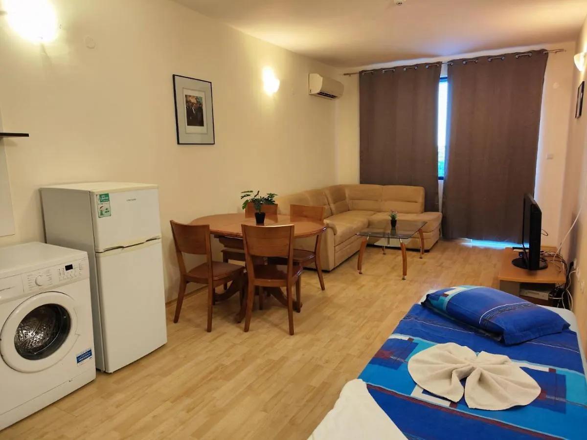 Europroperties Yalta Apartments Golden Sands