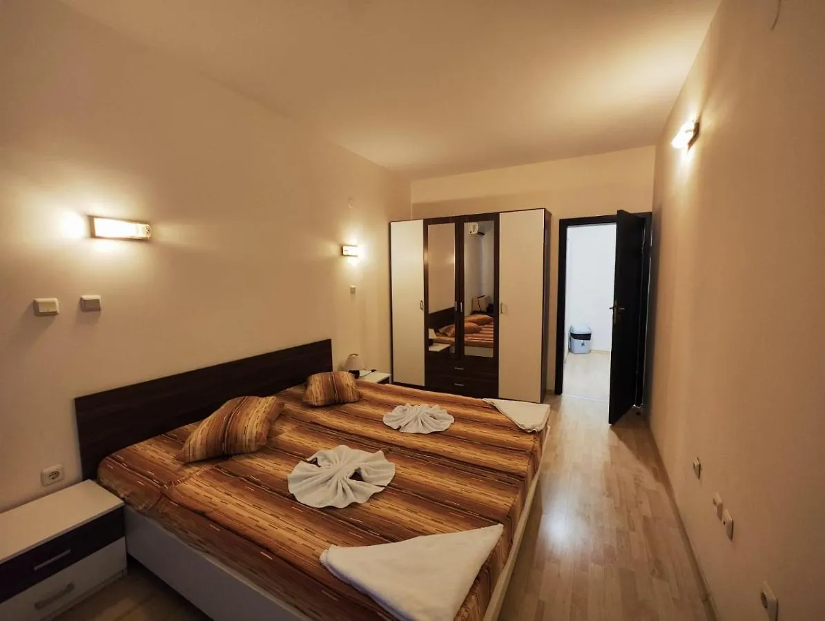 Europroperties Yalta Apartments Golden Sands