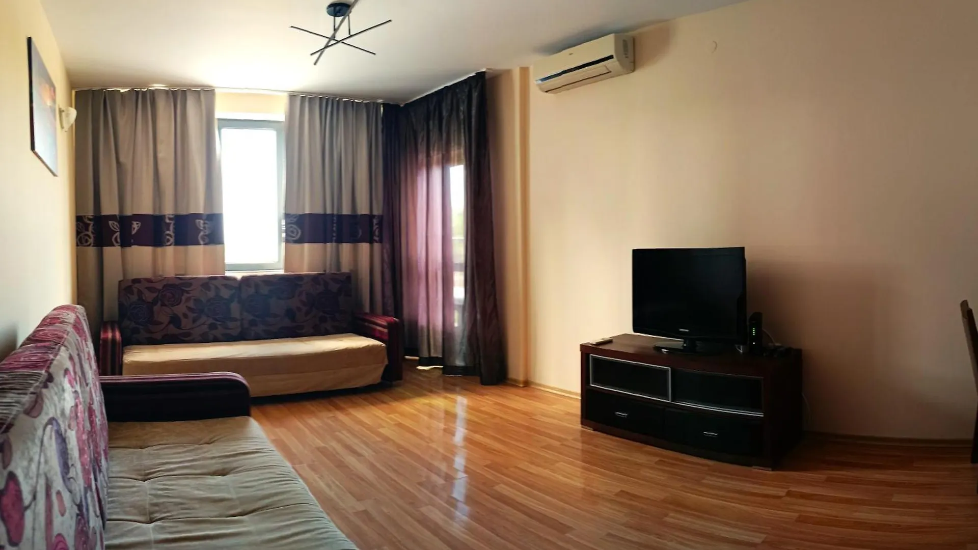 Europroperties Yalta Apartments Golden Sands