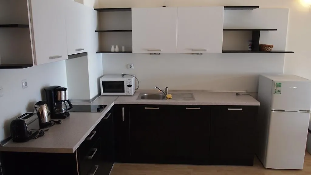 Europroperties Yalta Apartments Golden Sands