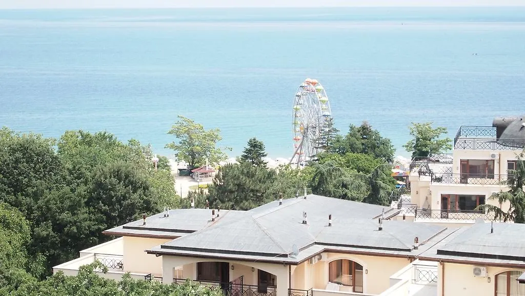 Europroperties Yalta Apartments Golden Sands
