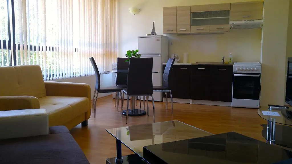 Europroperties Yalta Apartments Golden Sands